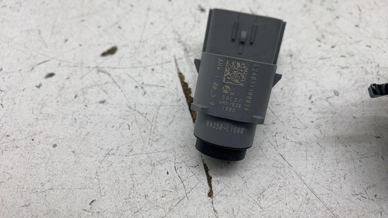 ⭕ 2022-2024 Kia EV6 Front Left Park Assist Sensor + Mount Support LH 9