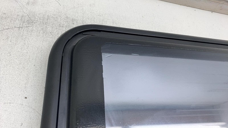 ⭕ 2014-2021 Ram ProMaster 1500 2500 3500 Rear Body Panel Glass Window Assembly