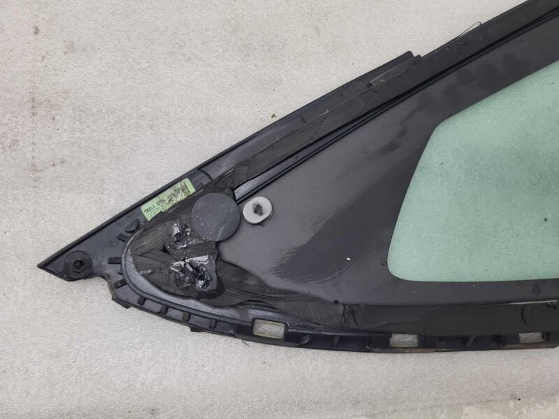 E6 43R-008010 2012-2020 Tesla Model S Rear Driver Side Quarter Fixed Glass Left LH Assembly