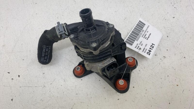 2019-2023 Audi E-Tron Battery Rear Auxiliary Water Pump w/ Bracket and Hose OEM