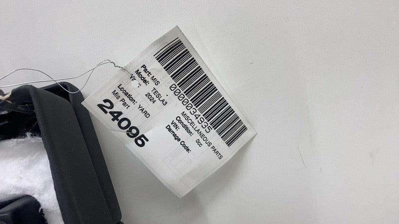 ⭕ 2024-2025 Tesla Model 3 Front Interior Door Panel Trim Card Right 10