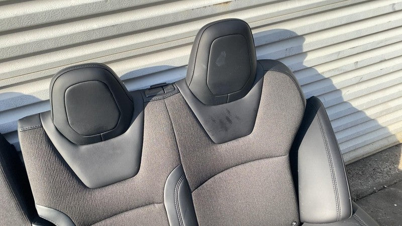 ⭕ 2016-2020 Tesla Model S Rear 2nd Row Upper & Lower Cushion Seat Comp
