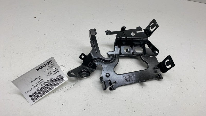32217573 ⭕ 2021-2023 Polestar 2 Central Locking Module Control Support Bracket 32217573