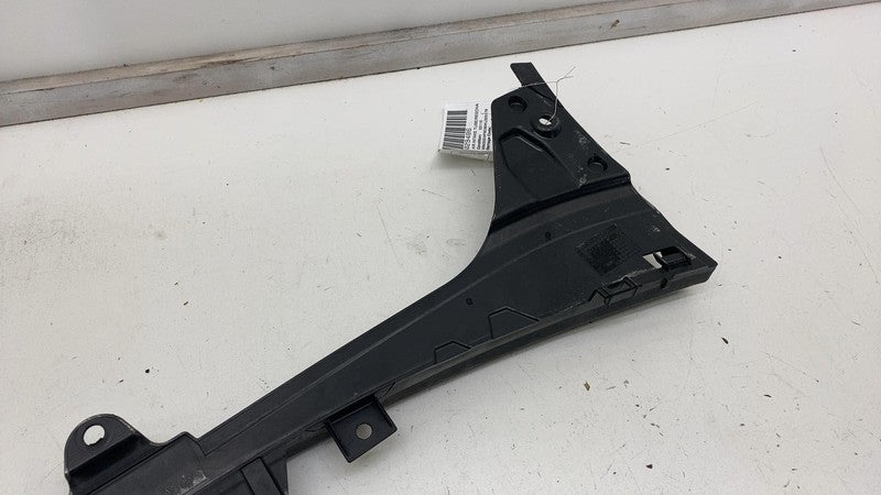 A2055003000 ⭕19-20 Mercedes-Benz C300 Front Air Intake Cleaner Inlet Cover Panel A2055003000