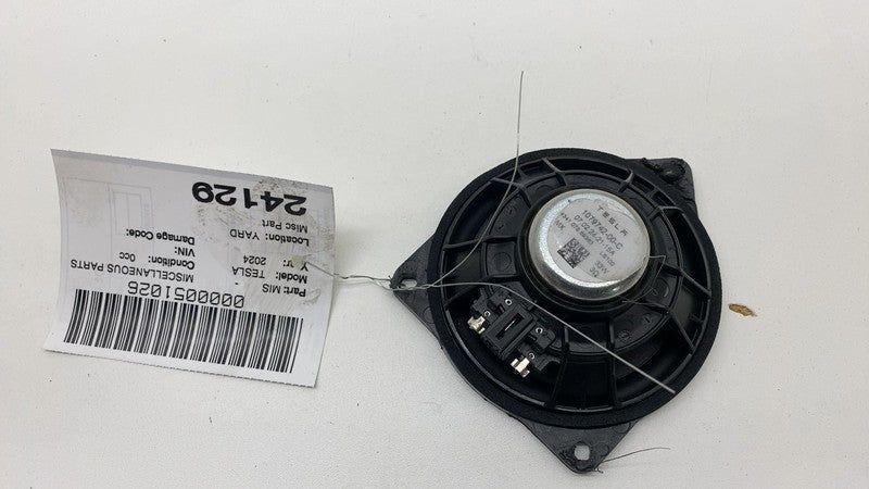 107974200C 2024-2025 Tesla Cybertruck Front Left or Right Dash Instrument Panel Speaker OEM