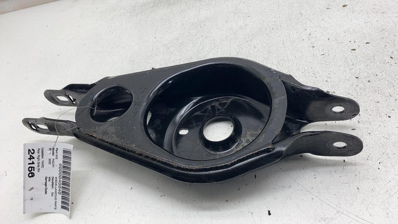 68218021AA 2017-2024 Chrysler Pacifica Rear Right Suspension Lower Control Arm Link RH FWD