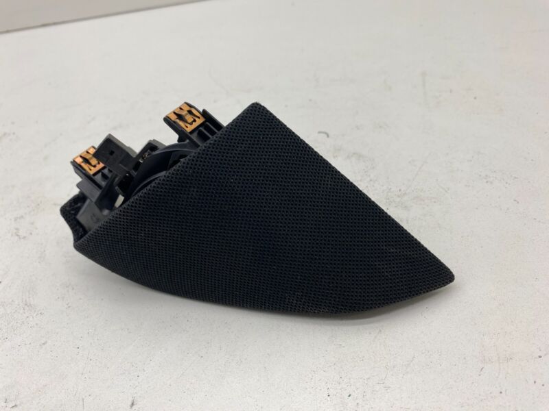 1095657 00 E ⭕ 2017-2023 Tesla Model 3 Front Audio Tweeter & Speaker Cover Left 1095657-00-E