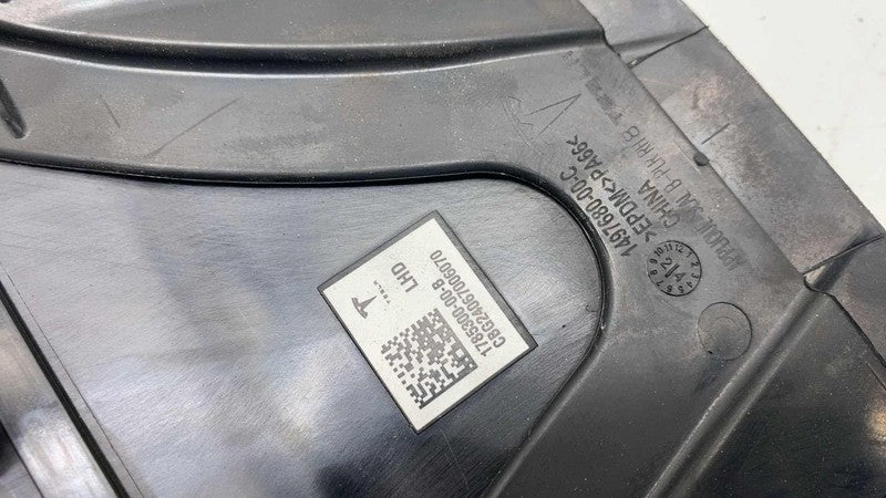 180765100B ⭕ 23-24 Model Y Right Exterior B-Pillar Applique Glass Trim RH AP4 1785300-00-B