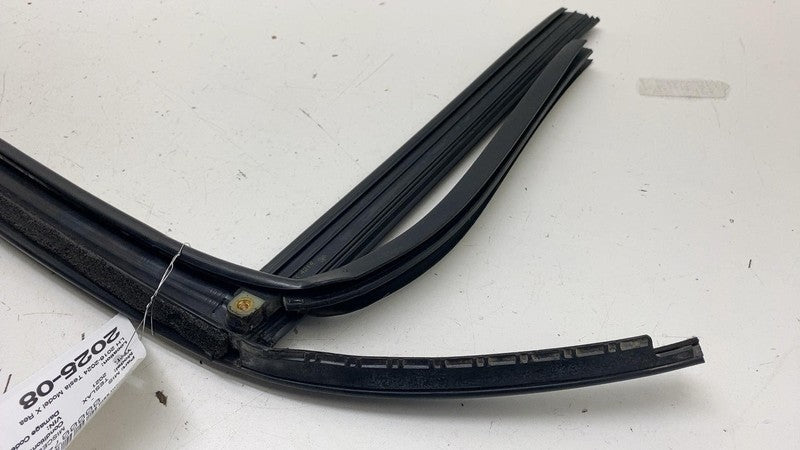 1484041-00-D ⭕ 2016-2024 Tesla Model X Rear Driver Side Door Window Seal Left LH 1484041-00-D