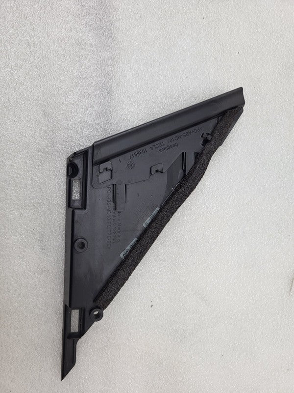 1035027 ⭕ 16-20 Model X MX Front Driver Side Door Quarter Applique Assembly Left 1036917