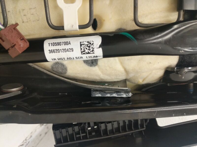 1456942-00-E ⭕ 2017 -2023 Tesla Model 3 Front Driver Side 1st Row Seat Cushion Black Left OEM