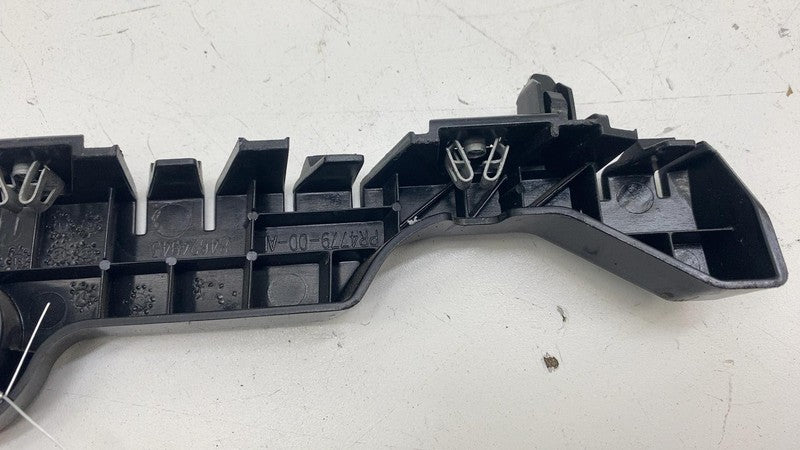 84624943 ⭕ 2019-2025 Chevrolet Silverado 1500 Front Left Bumper Support Bracket 84624943