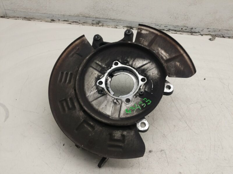 600702300B ⭕ 12-15 Model S Rear Driver Spindle Knuckle w/ Dust Shield Left RWD 6007023-00-B