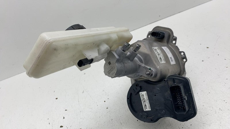 ⭕ 2017-2023 Model 3 Power Brake Booster Master Cylinder & Reservoir 10