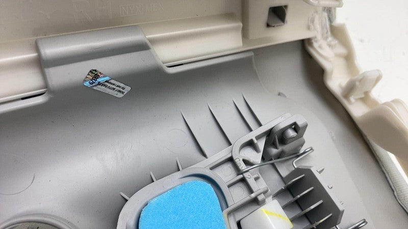 ⭕ 2020-2023 Tesla Model Y MY B-Pillar Upper Trim Cover Panel Right 149