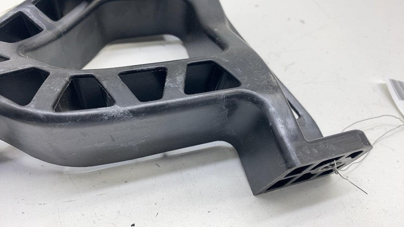 ⭕ 2024 Tesla Cybertruck Driver Side Downleg Bracket Left 1807269-99-F