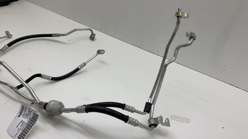 PT00001686J ⭕2022-2024 R1S R1T Air Conditioning Suction Hose A/C Pipe Line Tube PT00001686-J