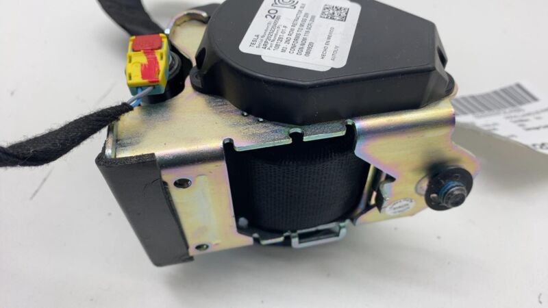 108128101F 17-23 Tesla Model 3 Rear Left = Right 2nd Row Seat Belt & Retractor 1081281-01-F