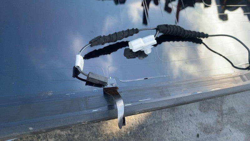 ⭕ 17-20 Model 3 M3 Rear Trunk Panoramic Backlite Glass Back Section 14