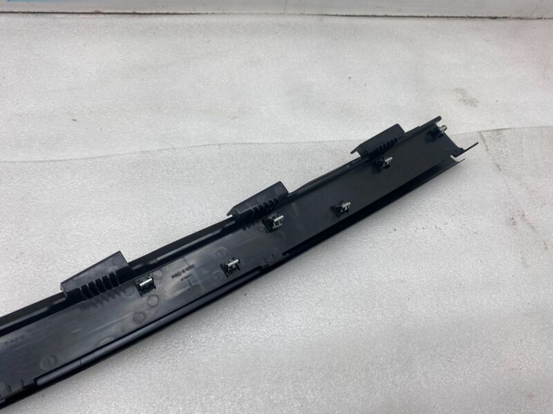 2015-2021 Tesla X MX Rear Right Door Fairing Sill Jam Bracket 1058415-00 OEM