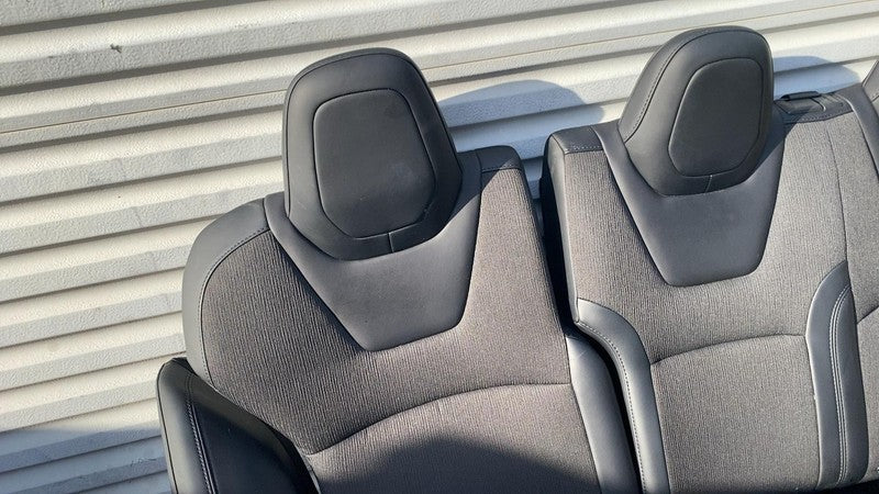 ⭕ 2016-2020 Tesla Model S Rear 2nd Row Upper & Lower Cushion Seat Comp
