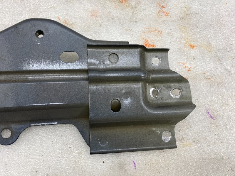 109230500B ⭕ 2017-2023 Tesla Model 3 Front Right Fender Mount Support Bracket 1092305-00-B