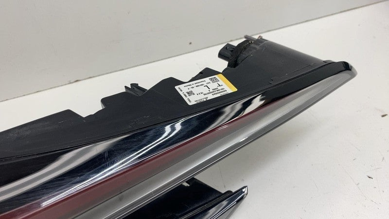 1691498-00-F ⭕ 24-25 Model 3 Rear Driver Side Taillight Quarter Tail Lamp Left 1691498-00-F