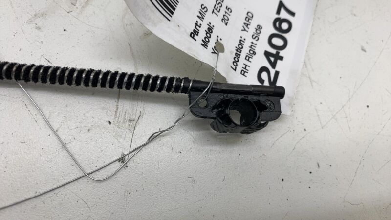 Does not apply ⭕ 2012-2020 Tesla Model S Passenger Side Sunroof Panoramic Cable Right Assembly