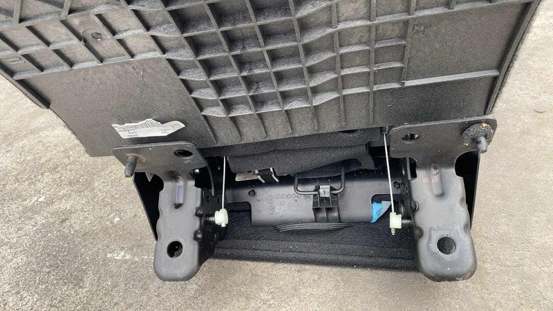 ⭕ 17-25 Chrysler Pacifica Rear Passenger Side 3rd Row Seat Cushion Black Right