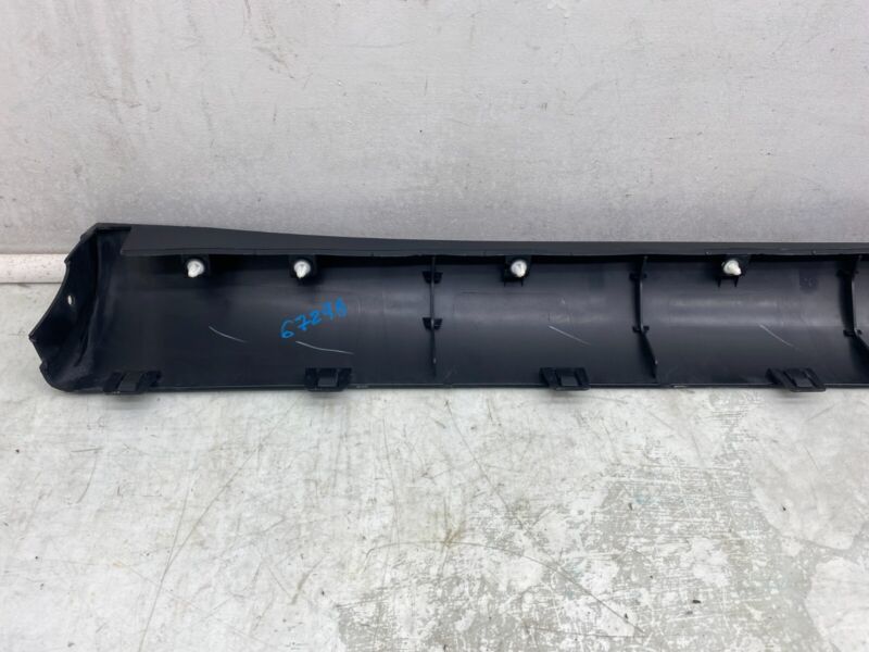 149774400B ⭕20-22 Tesla Model Y MY Right Side Skirt Rocker Cover Molding Lower 1497744-00-B