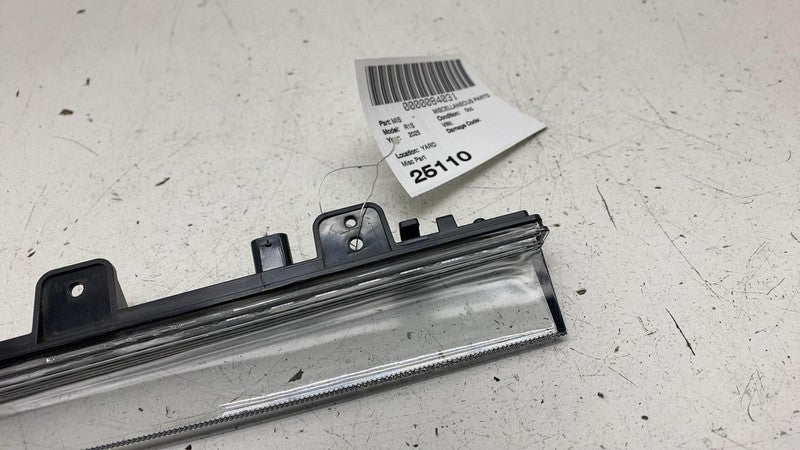 PT00002142 ⭕22-25 Rivian R1S Rear Left Trunk Lid High Mount Brake Light Stop Lamp PT0000214