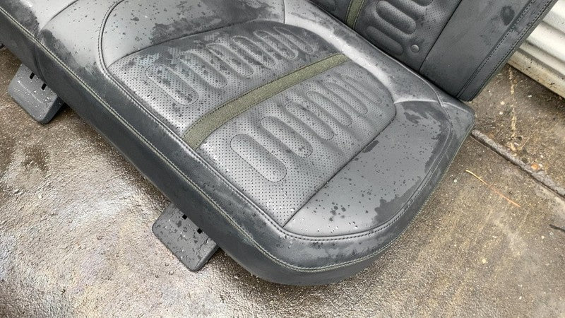 ⭕ 2022-2024 Rivian R1T Front Left & Right + Rear 2nd Row Leather Seat Black Assy