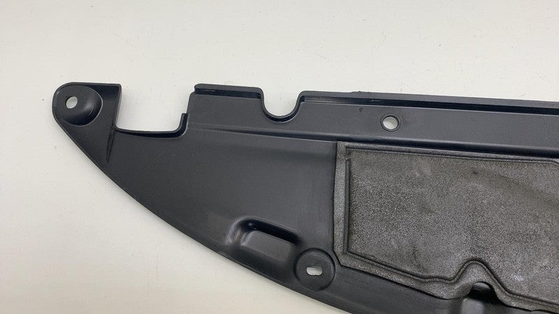 68227802AD ⭕2017-2024 Chrysler Pacifica Radiator Upper Cover Baffle Shield Panel 68227802AD