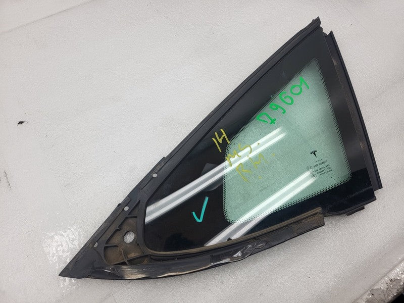 E6 43R-008010 ⭕ 2012-2020 Tesla Model S Rear Passenger Side Quarter Fixed Glass Right Assembly