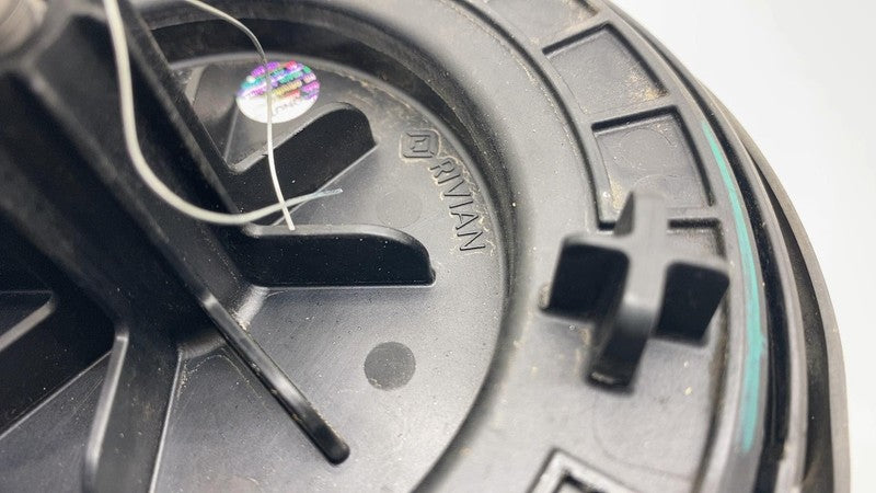 ⭕ 2025 Rivian R1S Rear Left Air Ride Suspension Spring Coil Bag OEM C1