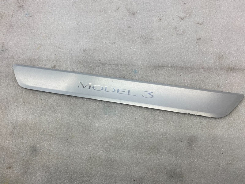 1090844 00 C ⭕ 2017-2023 Tesla Model 3 Front Left or Right Door Sill Scuff Plate 1090844-00-C