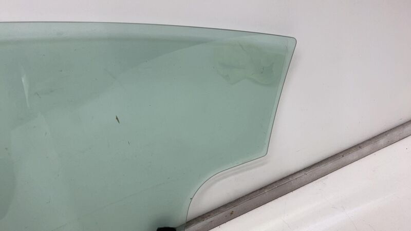 E9 43R-004529 2017-2019 Tesla Model 3 M3 Rear Passenger Door Window Glass Right (Single Pane)