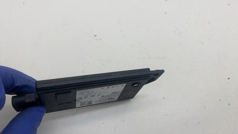 191836800A ⭕ 24-25 Model 3 Bluetooth Low Energy End Point Wheel Liner Module 1918368-00-A