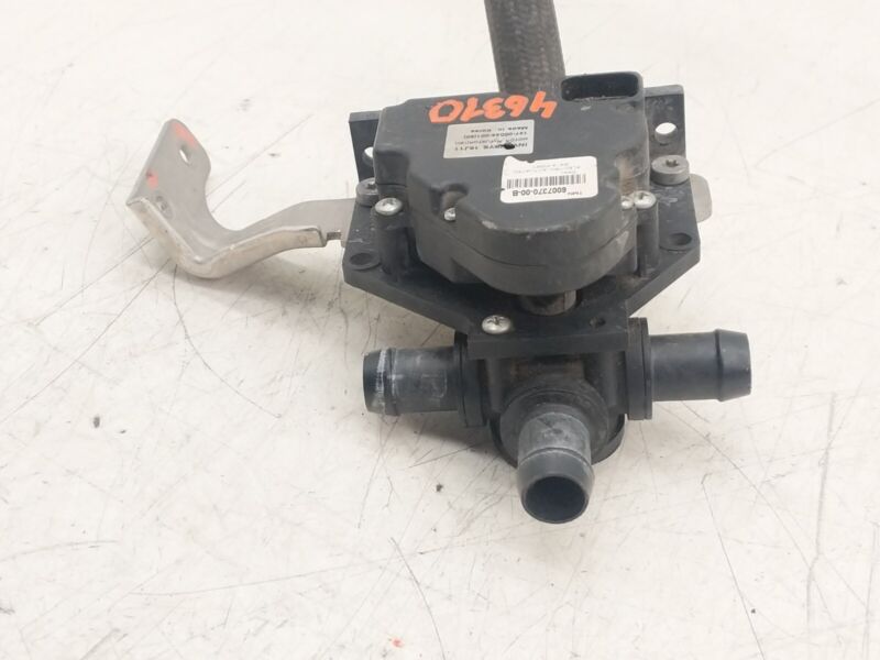 2012-2020 Tesla Model S X Coolant Pump Valve Actuator 4-Way with Pipe Hose Tube