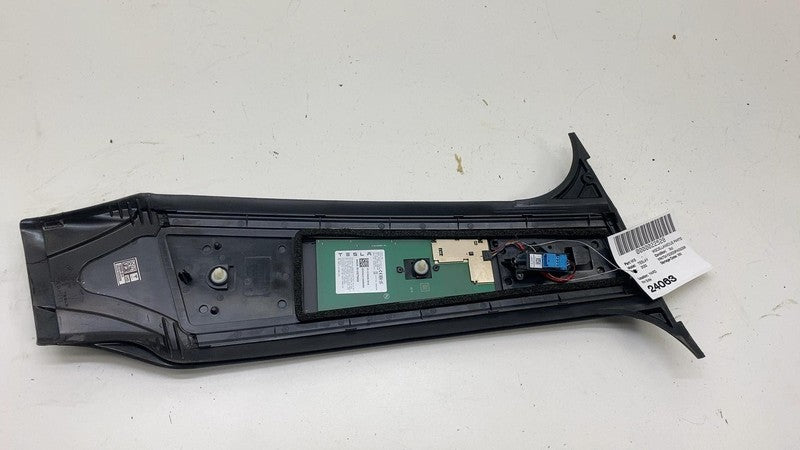 ⭕ 20-23 Model Y Right Exterior B-Pillar Applique Glass Trim RH AP3 150