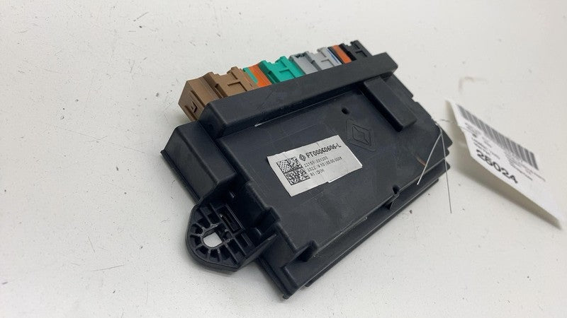 PT00000606-L ⭕ 22-24 R1T R1S Front or Rear Left or Right Door Controller Module PT00000606-L