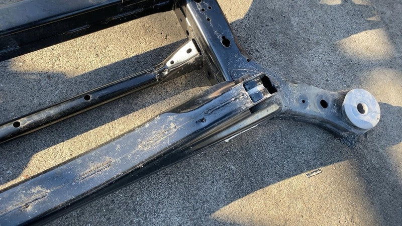 ⭕ 2017-2024 Chrysler Pacifica Rear Undercarriage Subframe Crossmember Cradle FWD