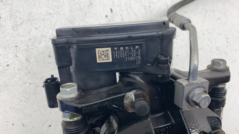 ⭕ 2021-2025 Tesla Model X Rear Caliper w/ Brake Hose Line Left LH 1420