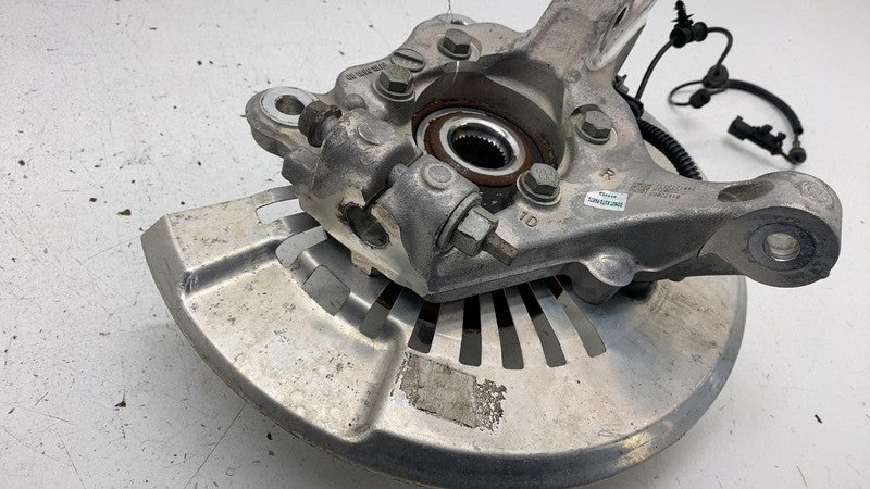 ⭕ 2017-2024 Chrysler Pacifica Front Passenger Spindle Knuckle Assembly