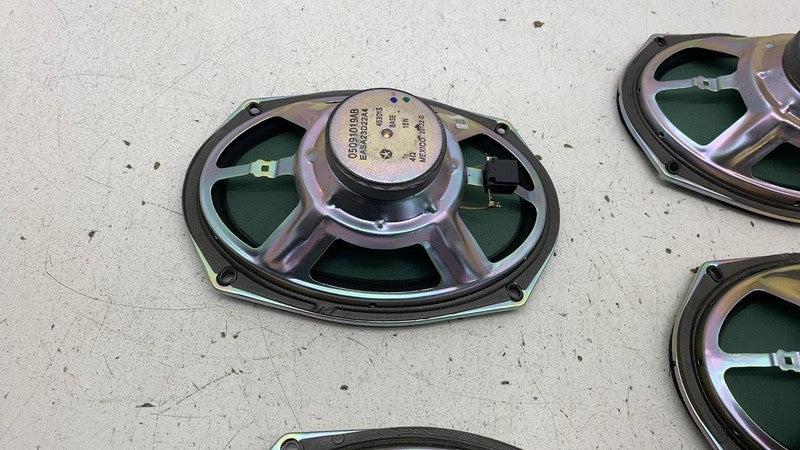05091019AB ⭕ 2017-2024 Chrysler Pacifica Front and Rear Door Speaker 05091019AB (Set of 4)