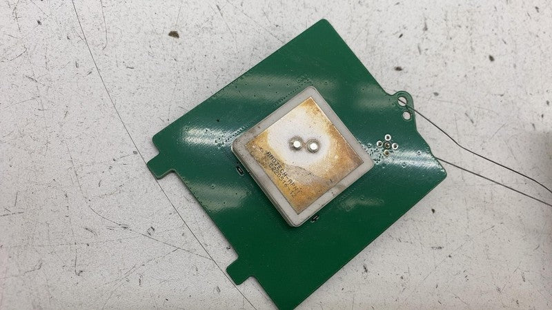 159909700B ⭕ 2017-2023 Tesla Model 3 Y Antenna GPS GNSS Control Module Unit 1599097-00-B