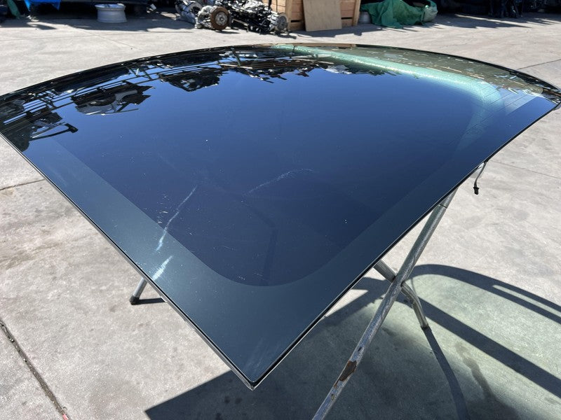 ⭕ 2017-2020 Tesla Model 3 Rear Trunk Panoramic Backlite Roof Glass Back Section