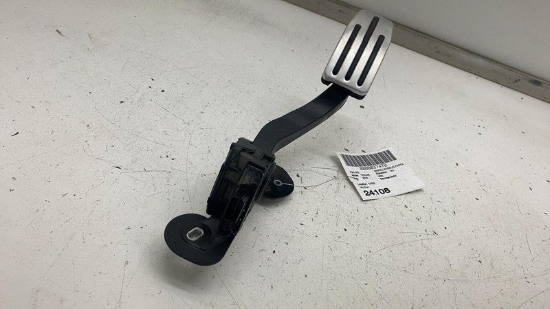 ⭕ 2012-2020 Tesla Model S X Accelerator Throttle Pedal Assembly BE5C 9