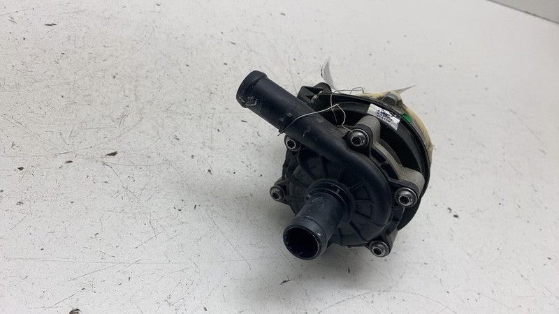 32339380 ⭕ 21-23 Polestar 2 Front Radiator Auxiliary Water Coolant Pump System 32339380