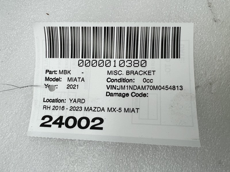 N243 56311 2016-2023 Mazda MX-5 Miata Front Right Radiator Air Baffle Shield Assy N24356311
